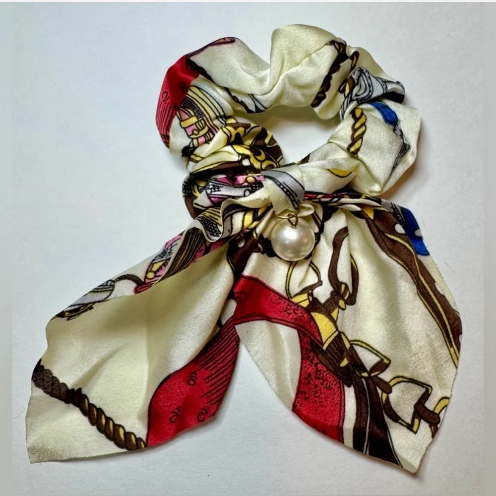 Lot of 7 Scarf Hair Scrunchies #1605 - Picture 3 of 12